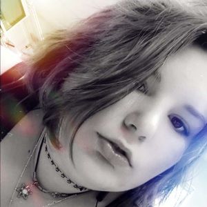 Meet your Posher, Rose